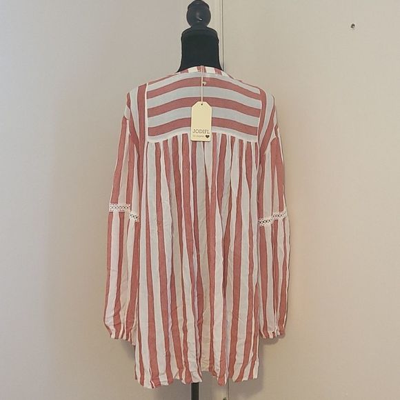 Jodifl Top - Picture 3 of 3